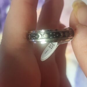 Moon and stars ring size 8